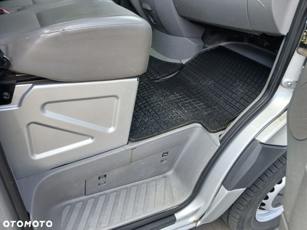 Volkswagen CRAFTER - 15
