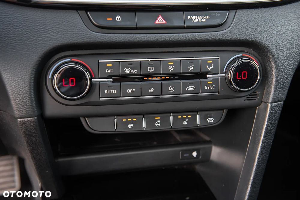 Kia ProCeed - 28