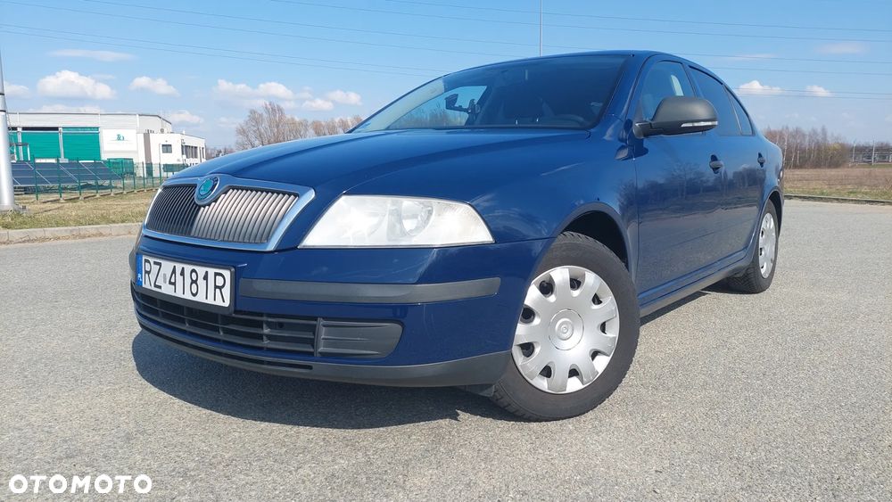 Skoda Octavia 1.6 Tour - 3
