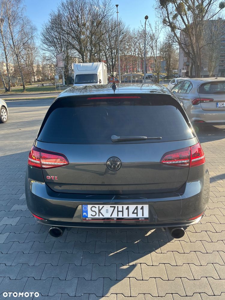 Volkswagen Golf 2.0 TSI BMT GTI Performance DSG - 9