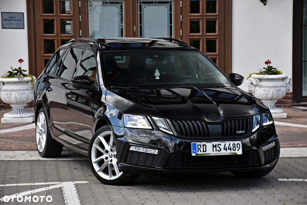 Skoda Octavia 2.0 TDI DSG RS - 2