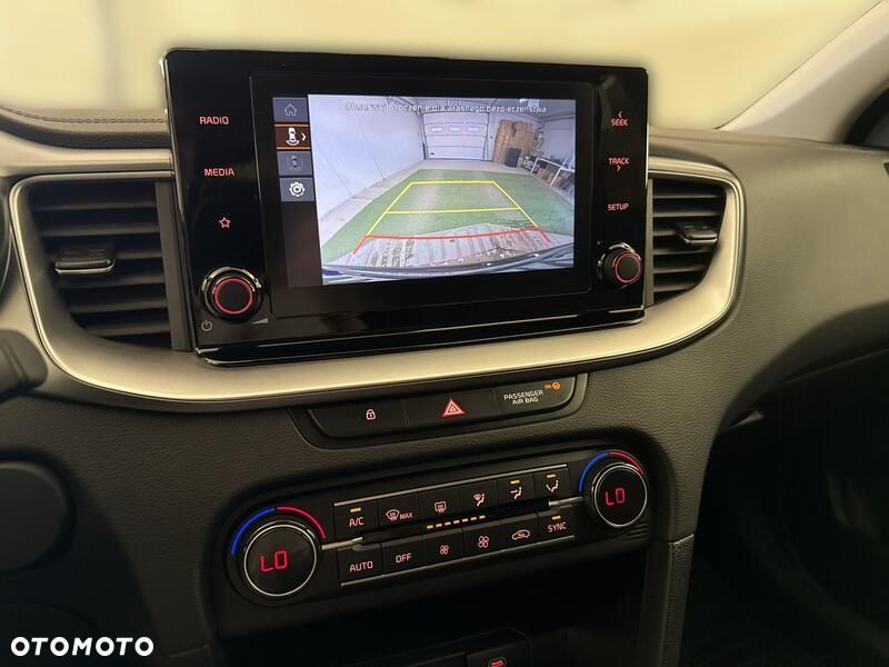 Kia XCeed 1.5 T-GDI M DCT - 16