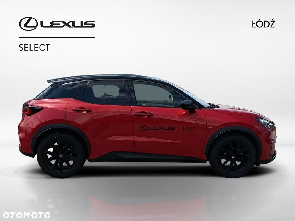Lexus LBX - 7