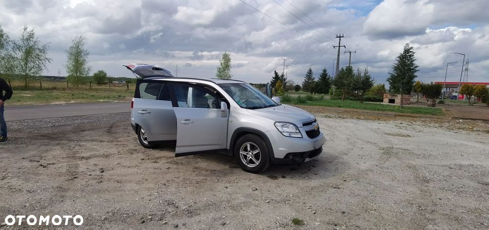 Chevrolet Orlando 2.0 D LT+ - 12