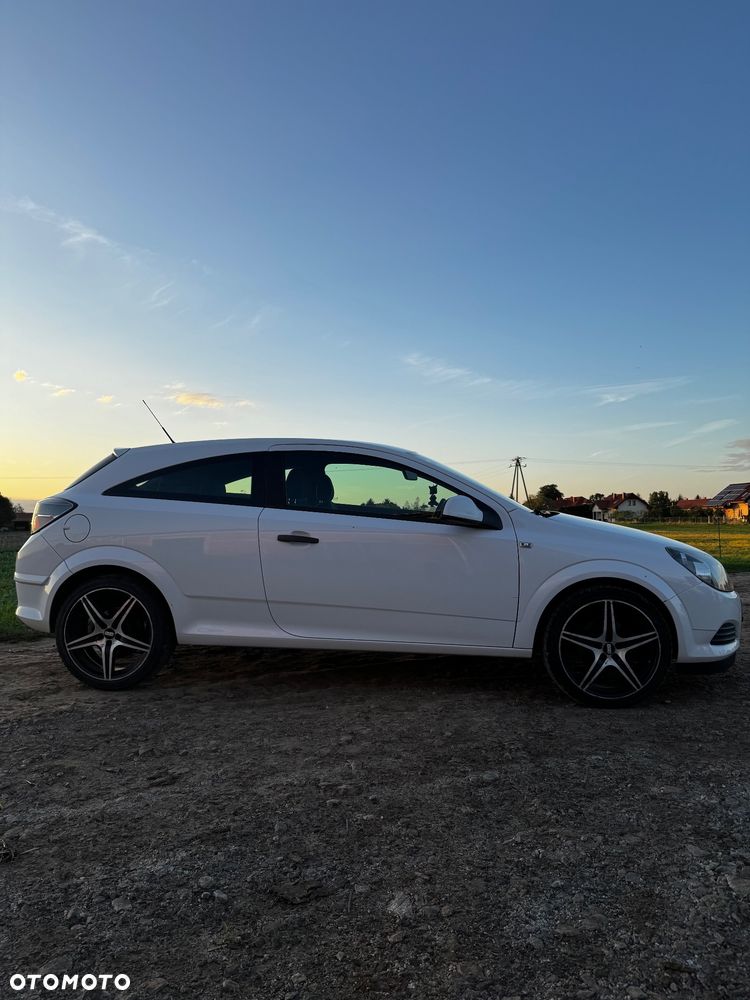 Opel Astra 1.6 Cosmo - 3
