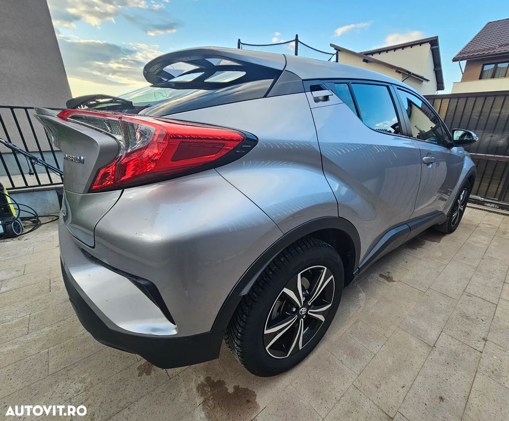 Toyota C-HR - 3