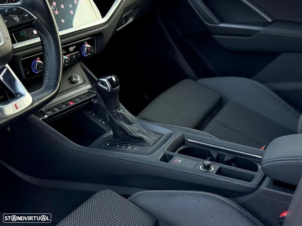 Audi Q3 Sportback - 27