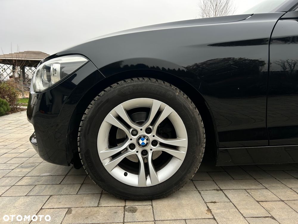 BMW Seria 1 116i - 15
