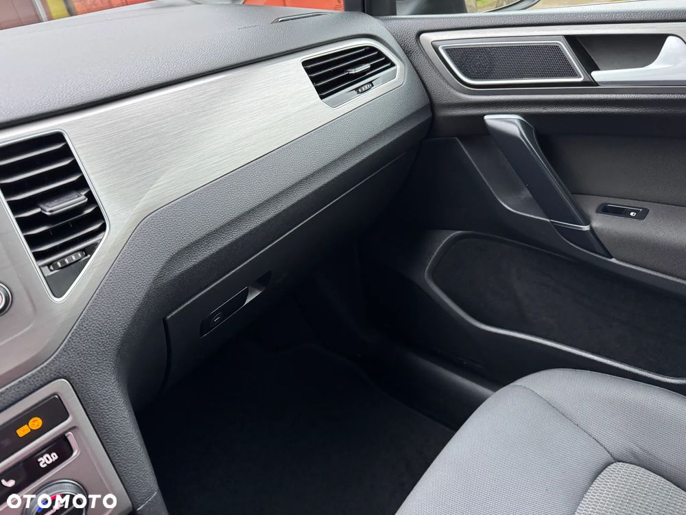 Volkswagen Golf Sportsvan 1.4 TSI (BlueMotion Technology) DSG Comfortline - 19