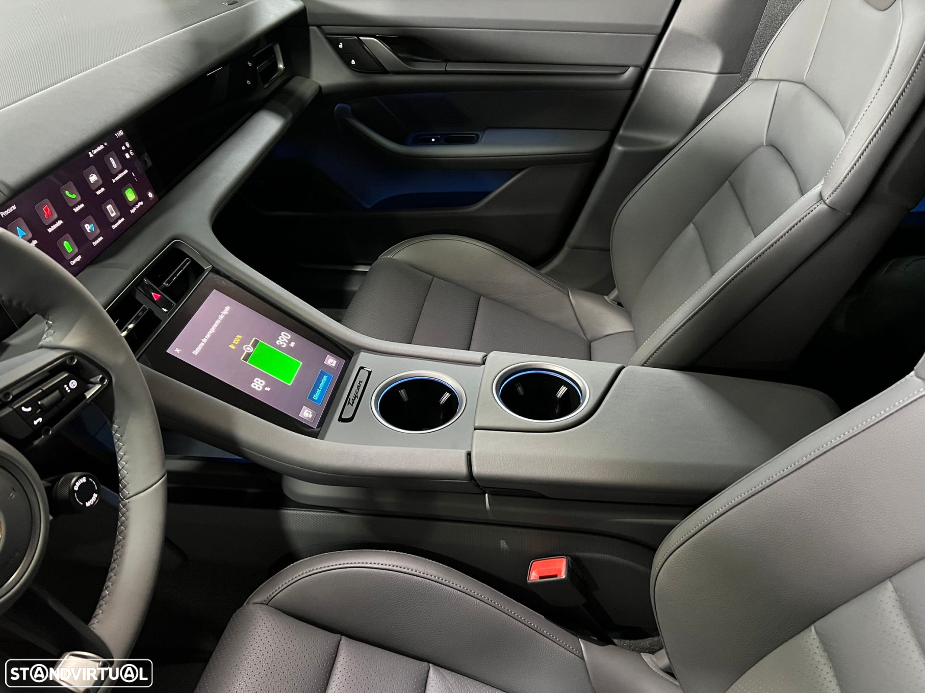 Porsche Taycan Sport Turismo - 16