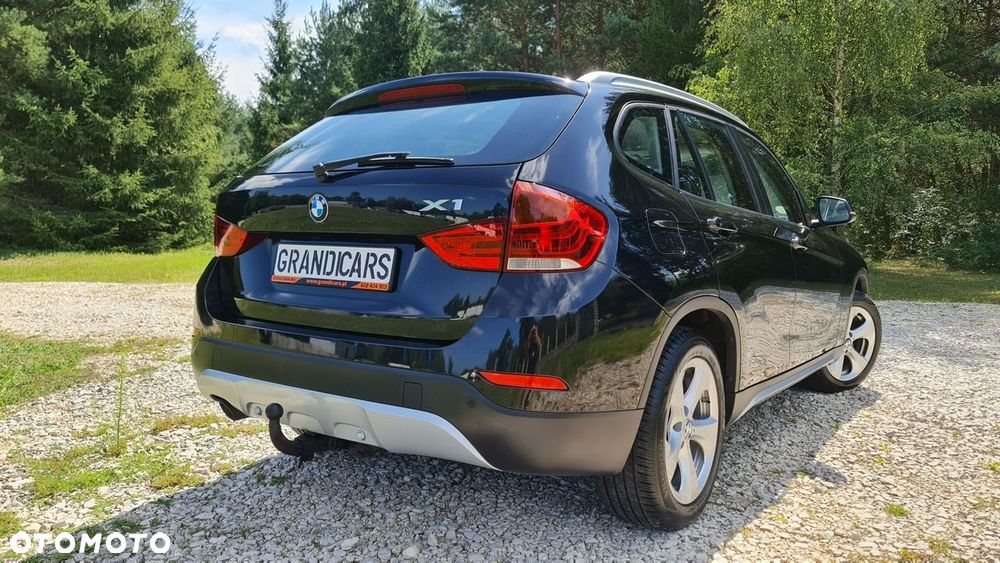 BMW X1 sDrive20d EfficientDynamics Edition xLine - 3