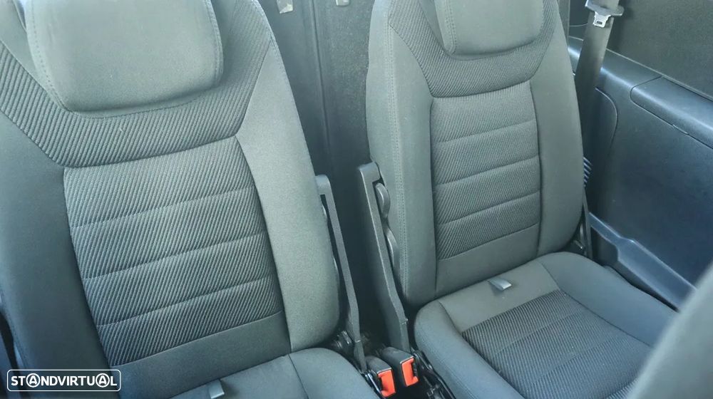 Ford S-Max 2.0 TDCi Titanium 7L - 55