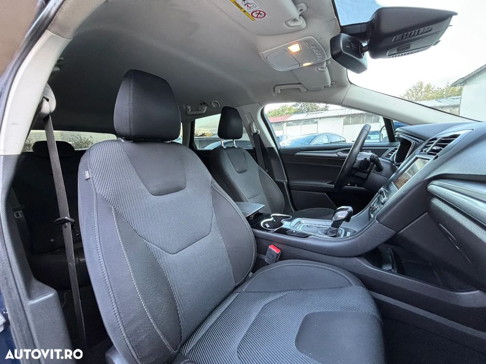 Ford Mondeo 2.0 EcoBoost Titanium - 21