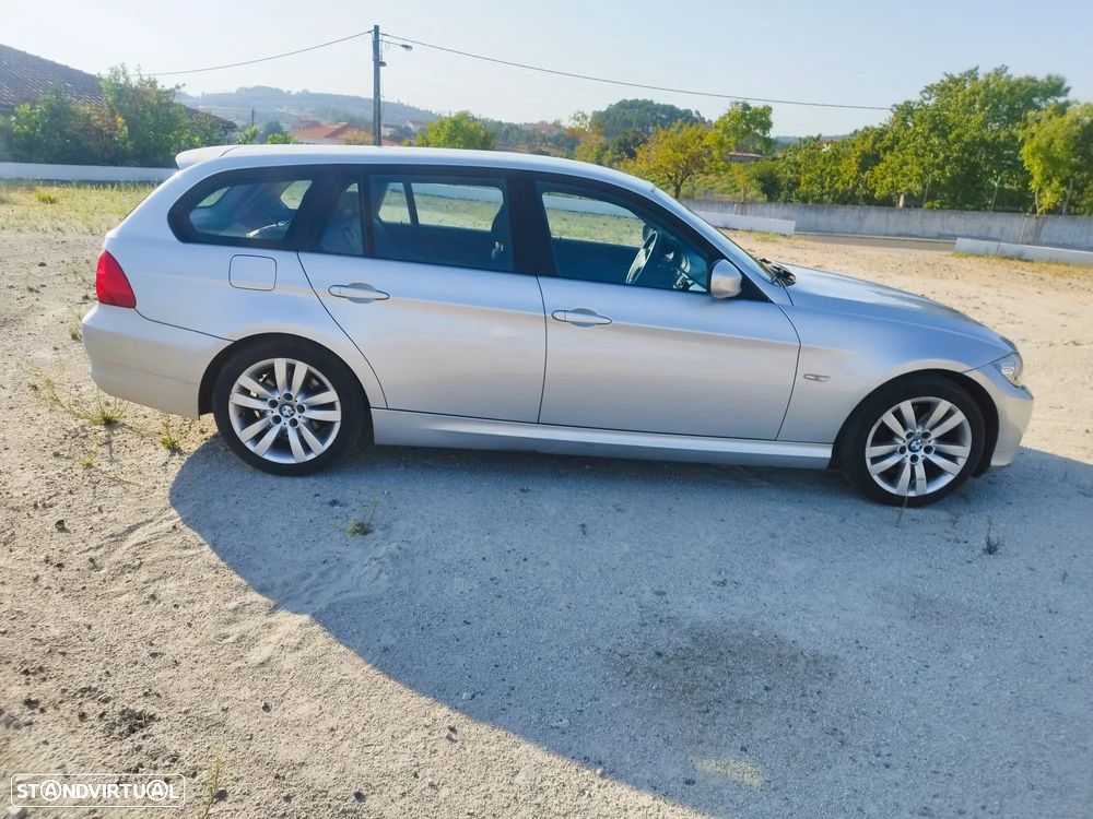 BMW 318 d xDrive Line Luxury - 3