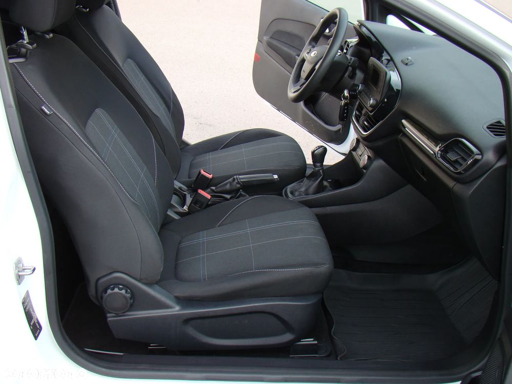 Ford Fiesta 1.1 S&S TREND - 24