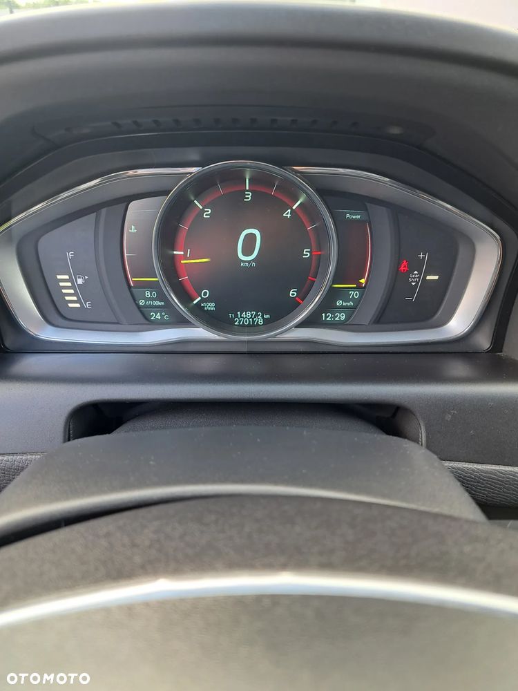 Volvo XC 60 - 13