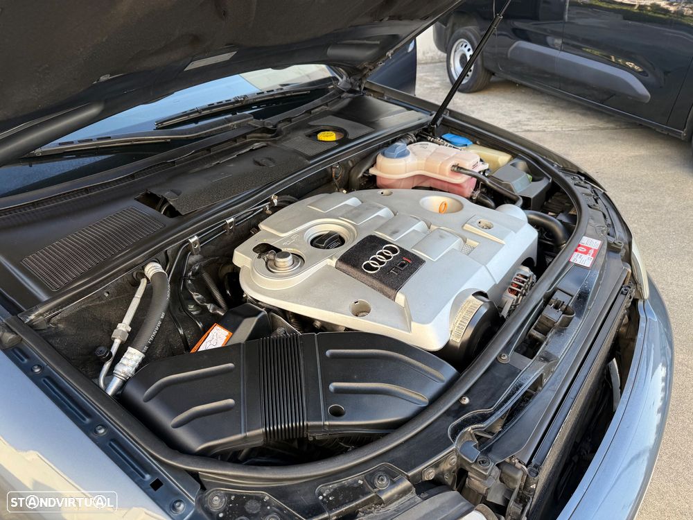 Audi A4 1.9 TDI m5 Sport - 20
