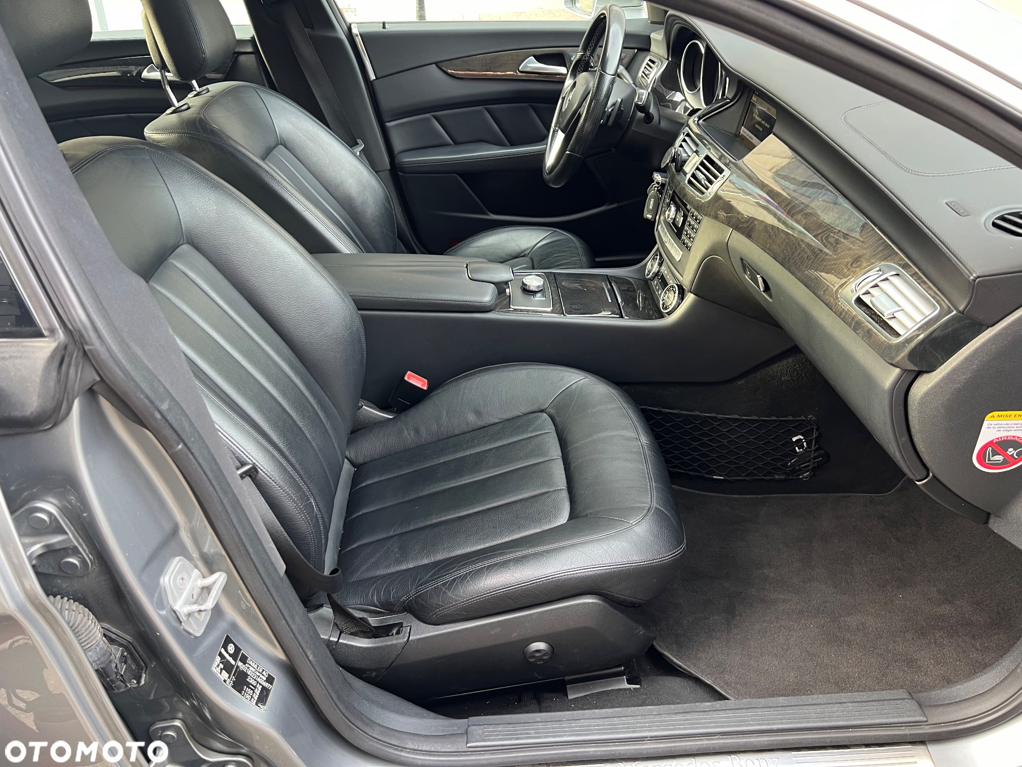 Mercedes-Benz CLS 350 CDI DPF BlueEFFICIENCY 7G-TRONIC - 21