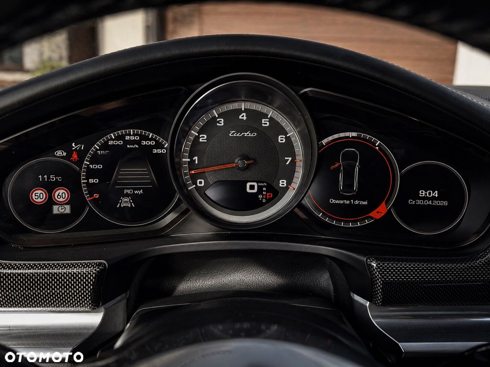 Porsche Panamera Turbo - 16