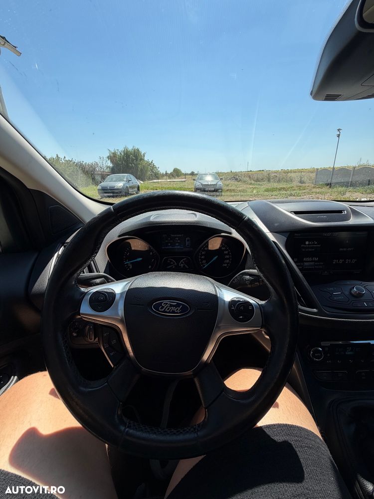Ford Kuga - 18