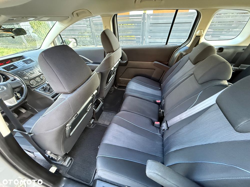 Mazda 5 - 12