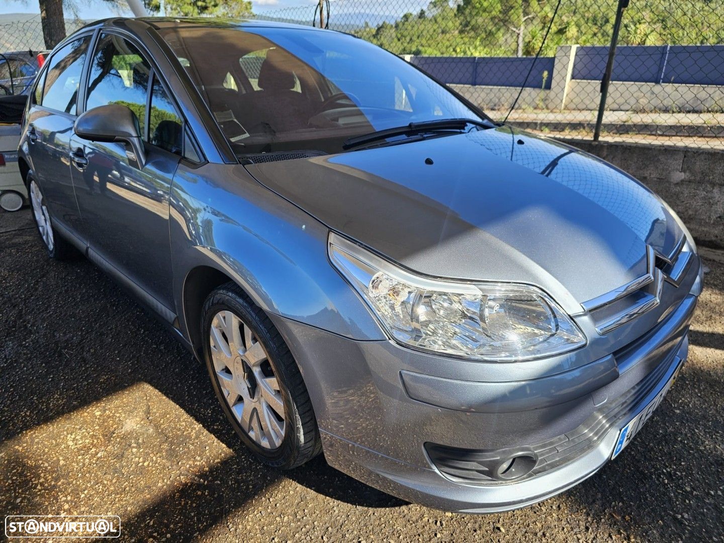 Citroën C4 1.4 16V VTR Pack - 1