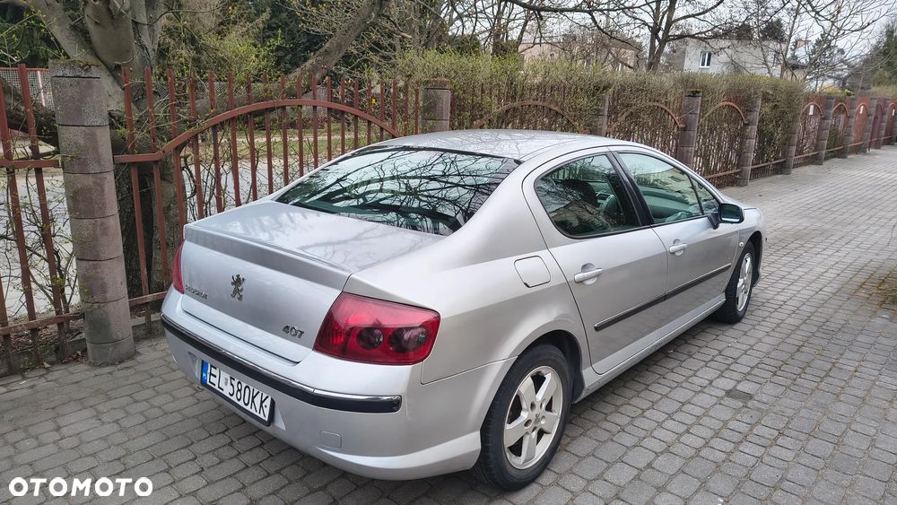 Peugeot 407 HDi 110 Tendance - 4