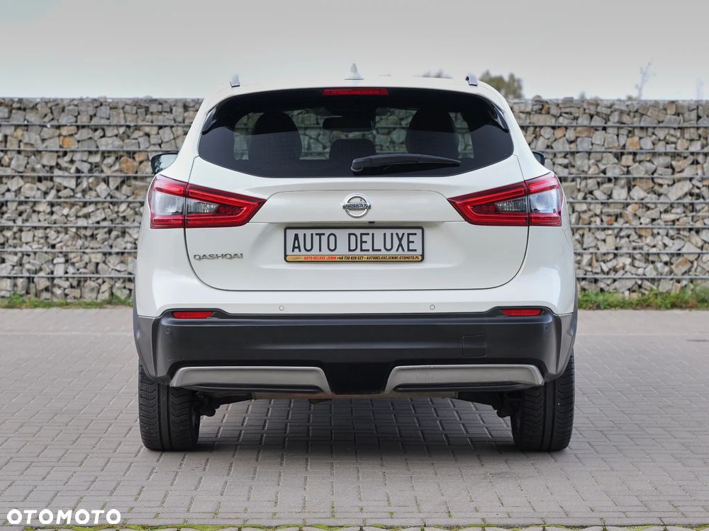 Nissan Qashqai 1.6 DIG-T TEKNA+ - 10