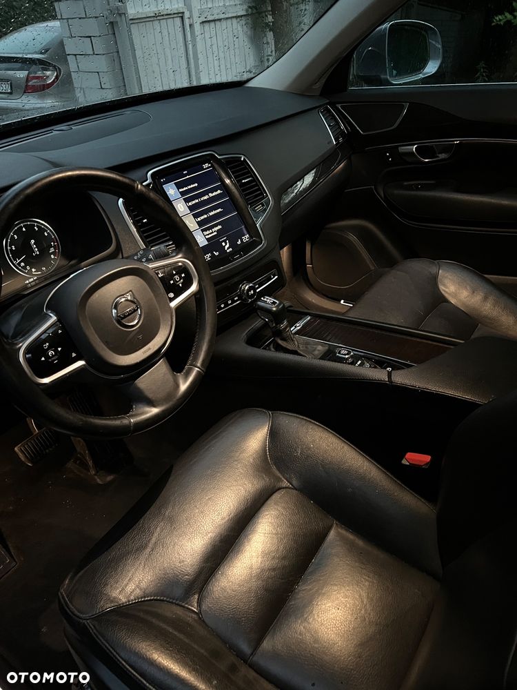 Volvo XC 90 T6 AWD Momentum 7os - 12