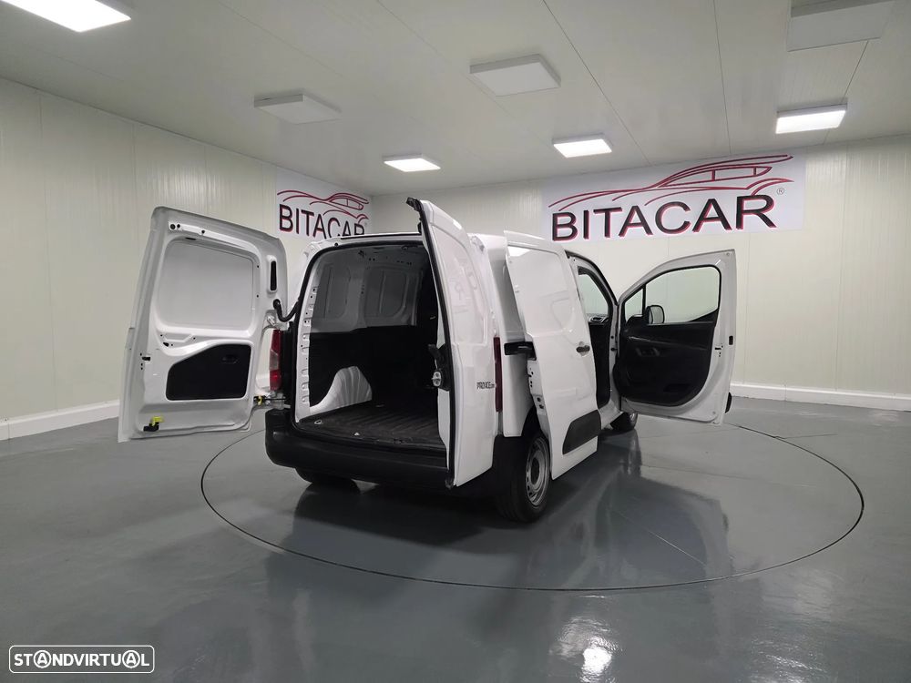 Toyota PROACE CITY 1.5D IVA DEDUTIVEL - 35