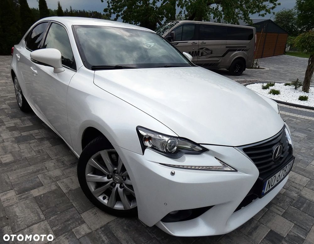 Lexus IS 200t / 300 Black - 23