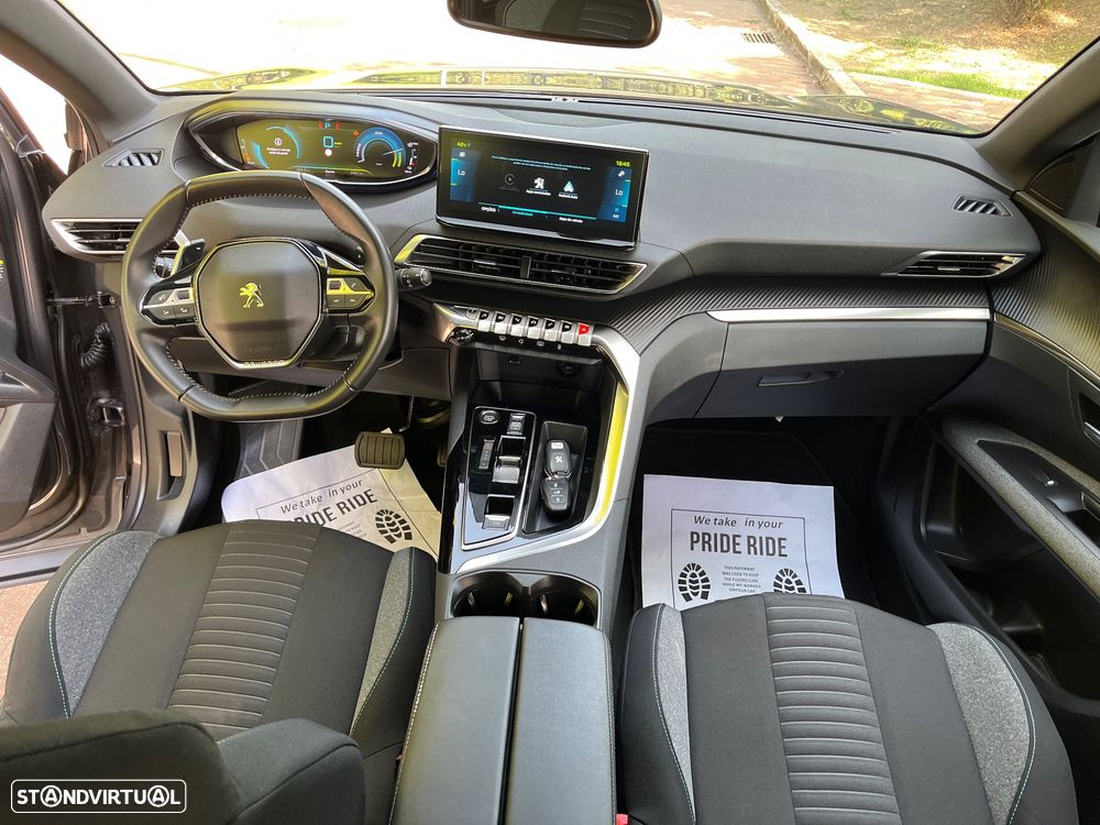 Peugeot 3008 1.6 Hybrid Active Pack e-EAT8 - 27