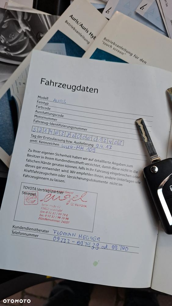 Toyota Auris 1.6 Sol - 34