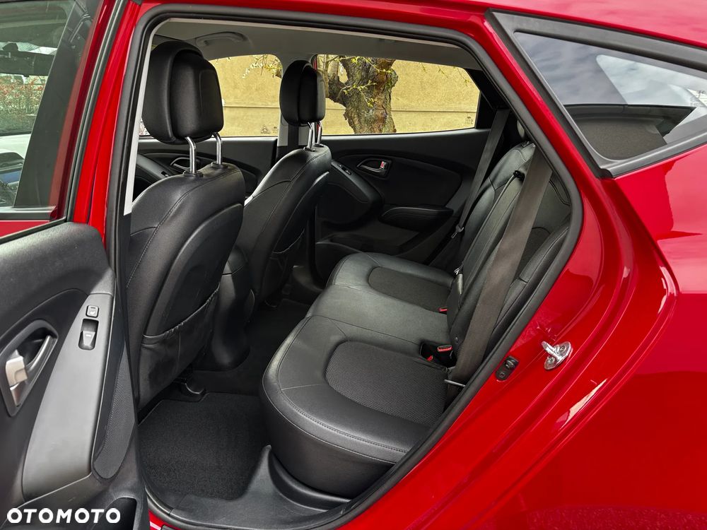 Hyundai ix35 1.6 2WD Fifa World Cup Edition - 13