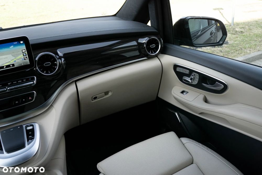 Mercedes-Benz Klasa V 300 d 4-Matic 9G-Tronic Avantgarde (d³ugi) - 19