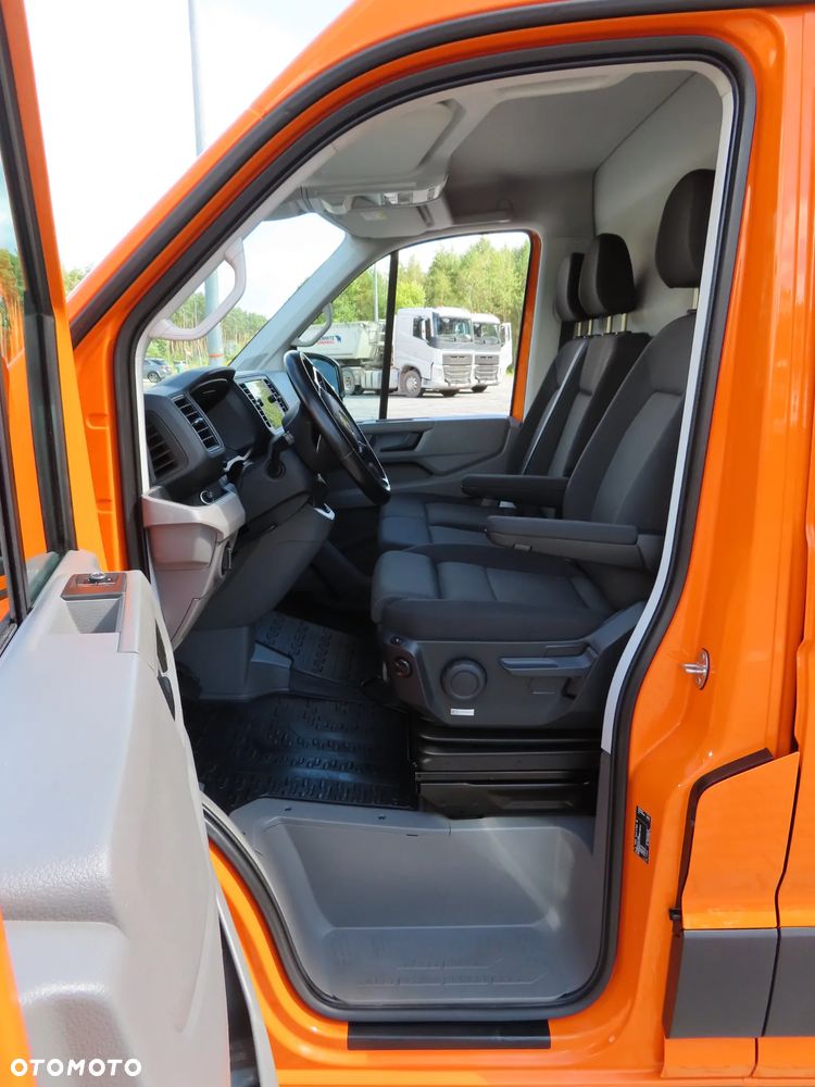 Volkswagen Crafter 35 BiTDI 2.0 177 KM 4Motion 4x4 Automat 8-Mio Biegowy Blaszak Furgon L4H2 Rozstaw Osi 4490 mm Drzwi Przesuwne Z Obu Stron FULL OPCJA WYPOSAŻENIA HAK 3000 Kg WZMACNIANY Stan Wizualny I Techniczny JAK NOWY Gotowy Dostępny OKAZJA POLECAM - 21