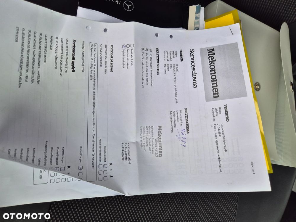 Mercedes-Benz Sprinter - 23