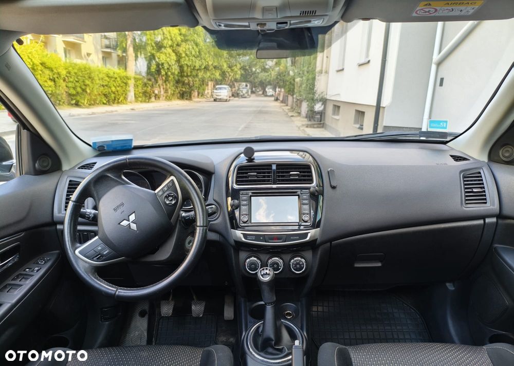 Mitsubishi ASX 1.6 Blue Sky Edition - 9