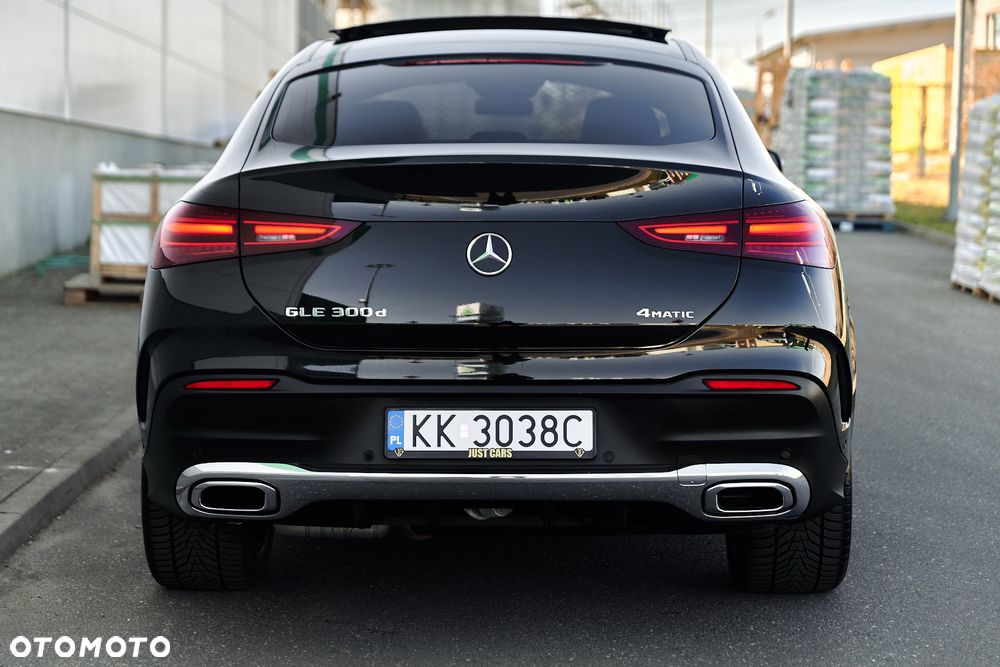 Mercedes-Benz GLE 300 d mHEV 4-Matic AMG Line - 12