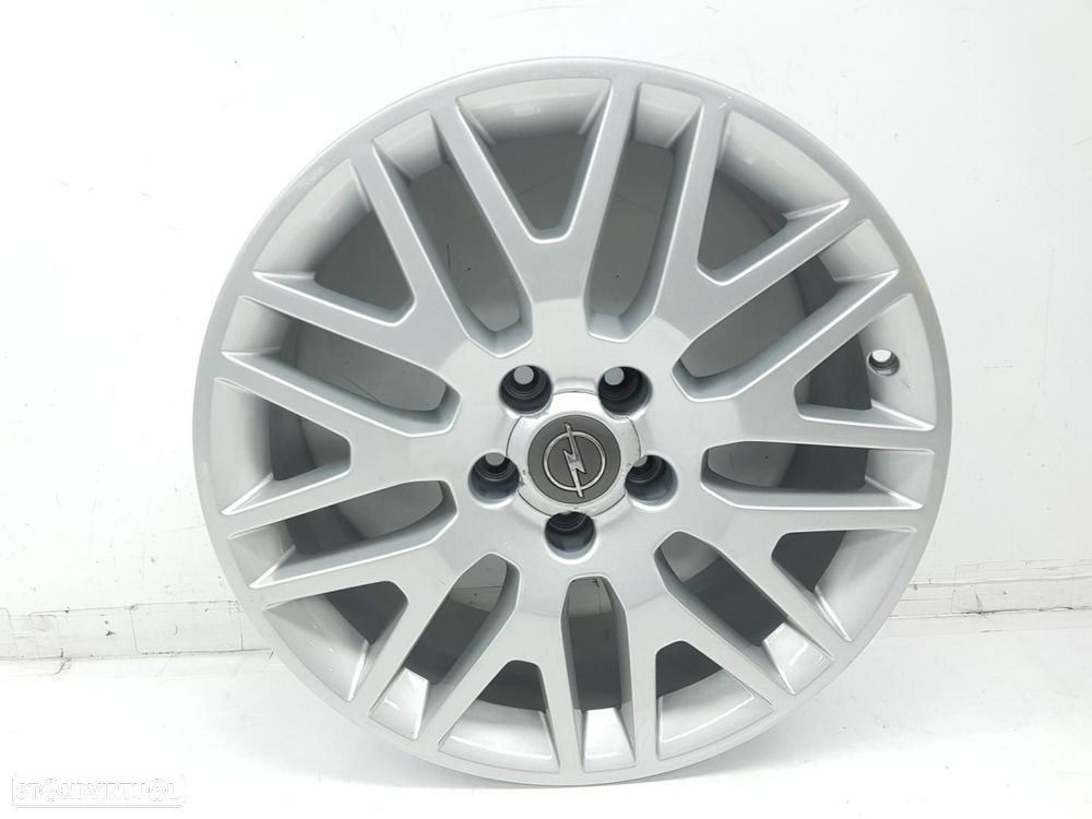 PNEU OPEL VECTRA C CARAVAN - 1