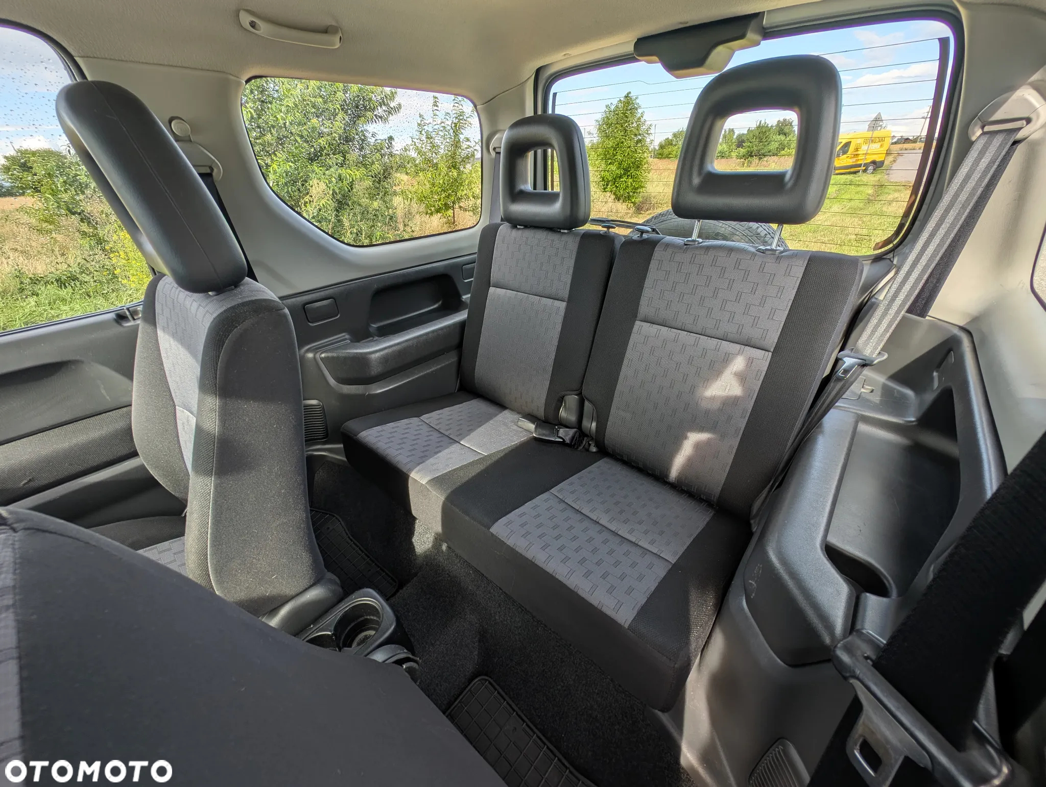 Suzuki Jimny 1.5 DDiS Comfort - 6