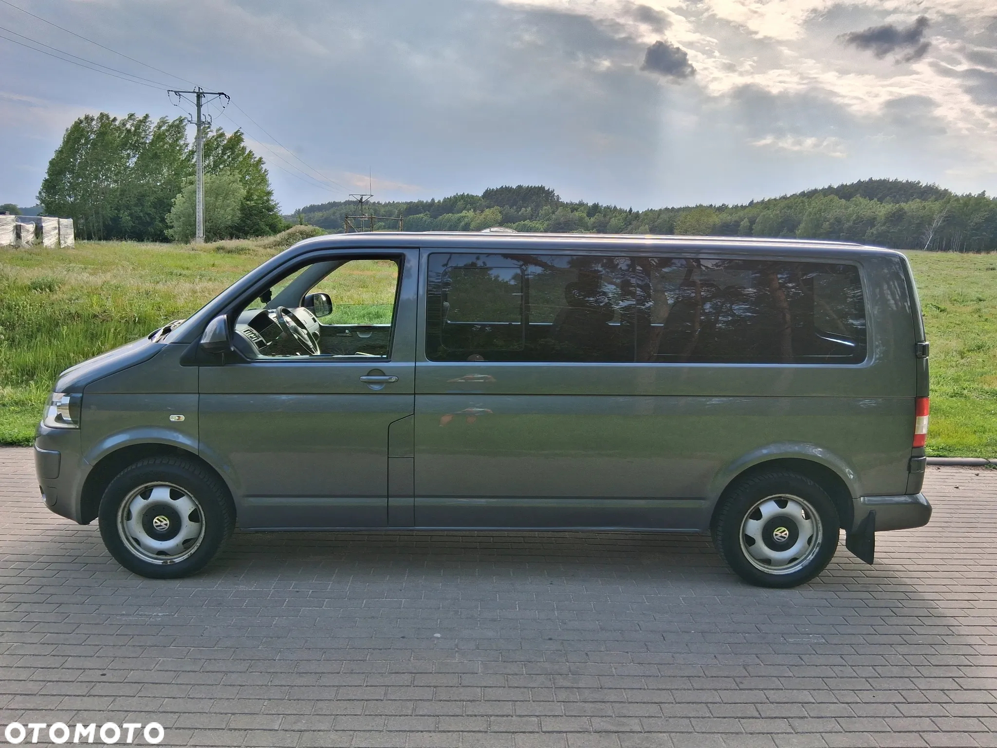 Volkswagen Caravelle BiTDI L2 Comfortline 4Motion - 3