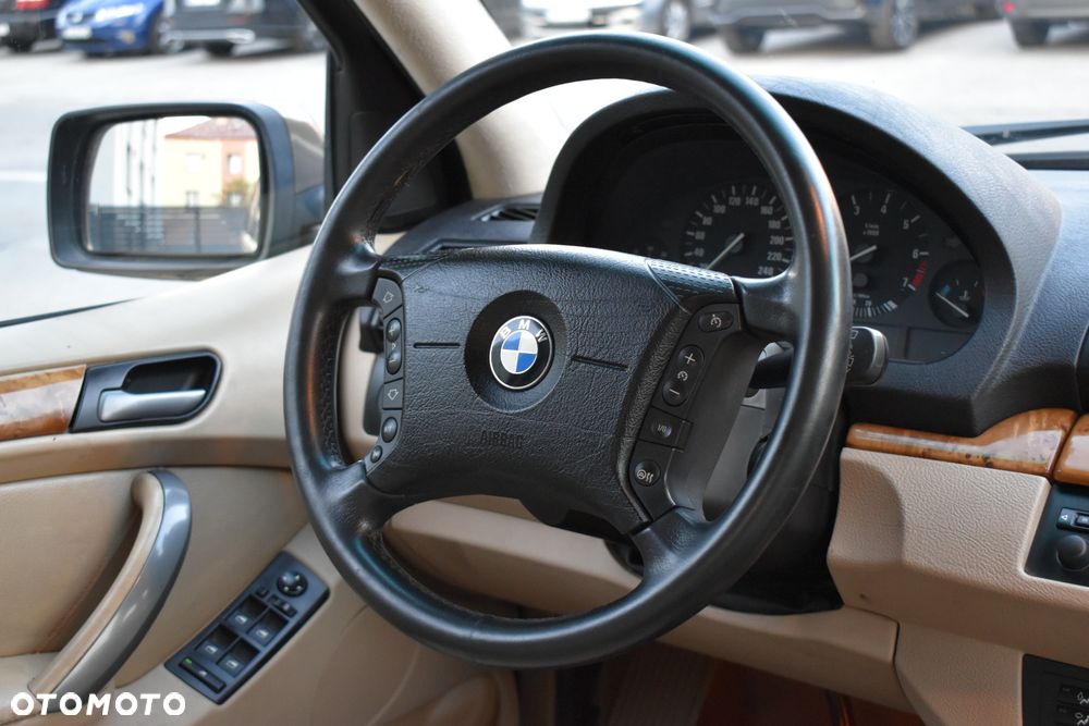BMW X5 - 6