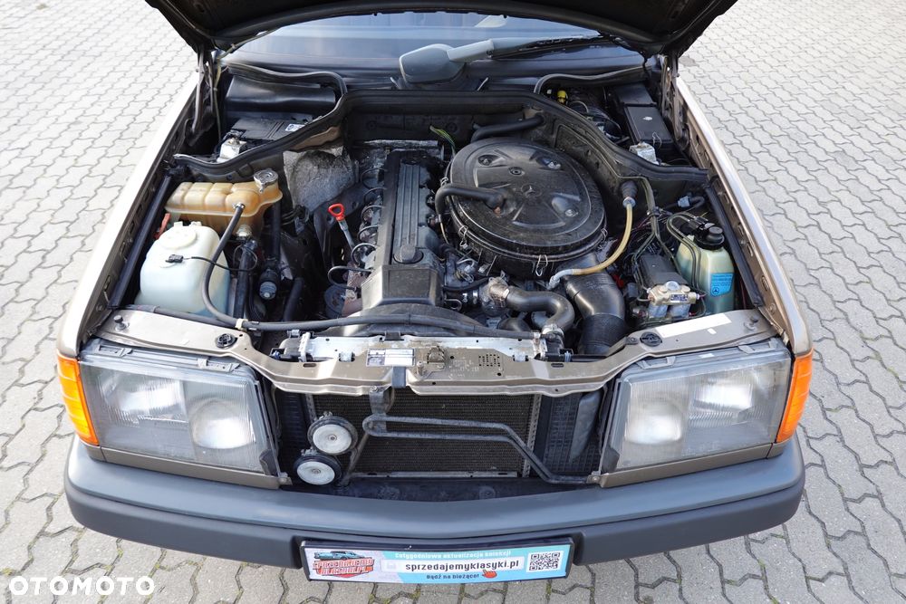 Mercedes-Benz W124 (1984-1993) - 8