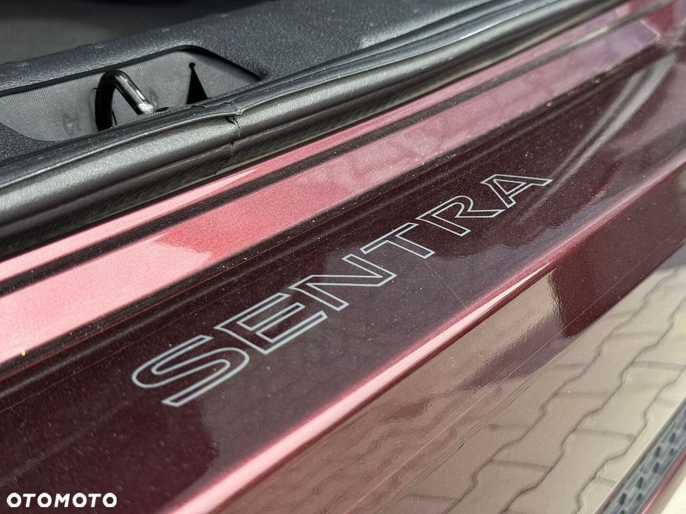 Nissan Sentra - 31
