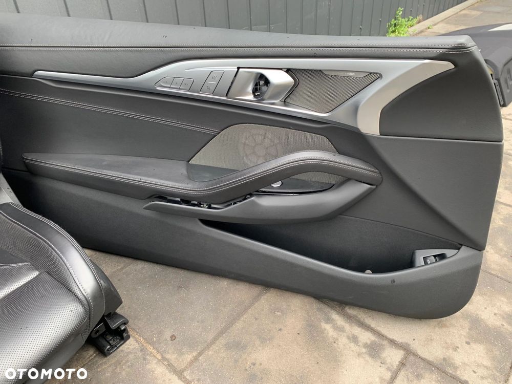FOTELE TAPICERKA BMW 8 G15 M-PAKIET SKÓRA GRZANE ELEKTRYCZNE HARMAN PAMIĘĆ - 7
