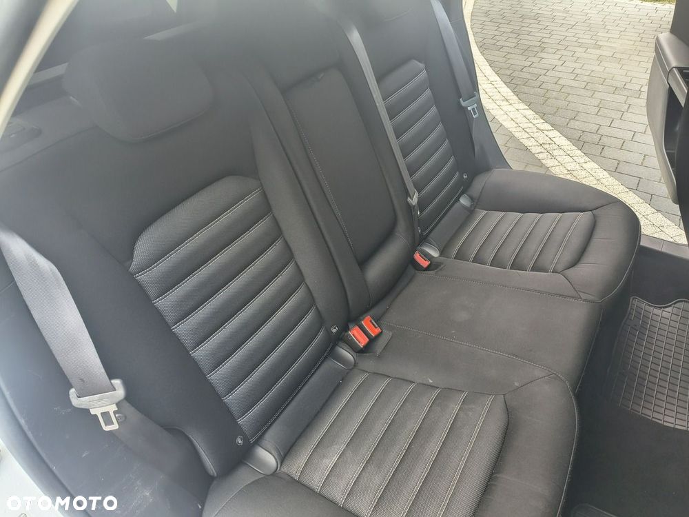 Ford Mondeo - 18