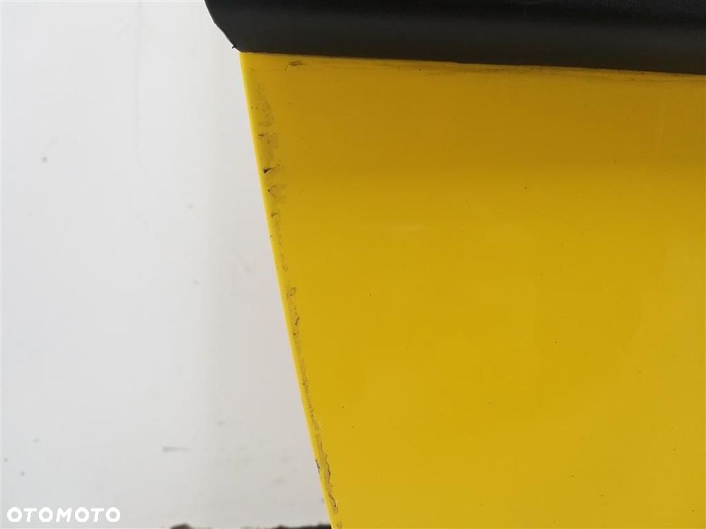 Drzwi prawe (3 drzwi) Fiat Punto II 1999–2003 R 3D NUMER KOLORU:258 - 4