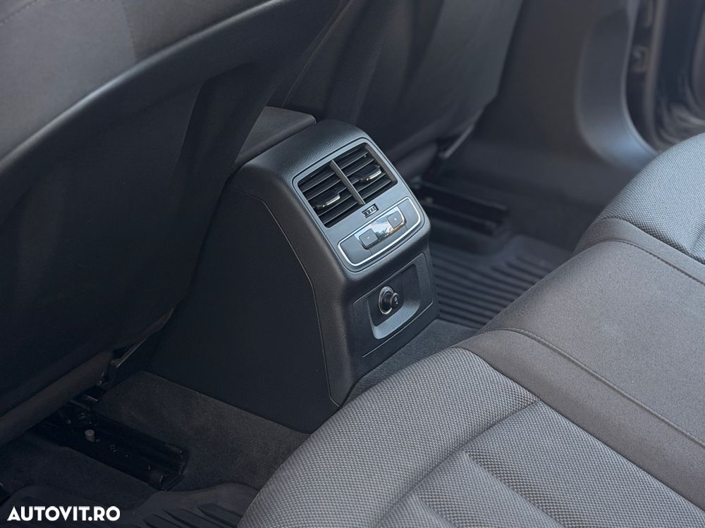 Audi A4 Avant 2.0 TDI quattro S tronic - 13