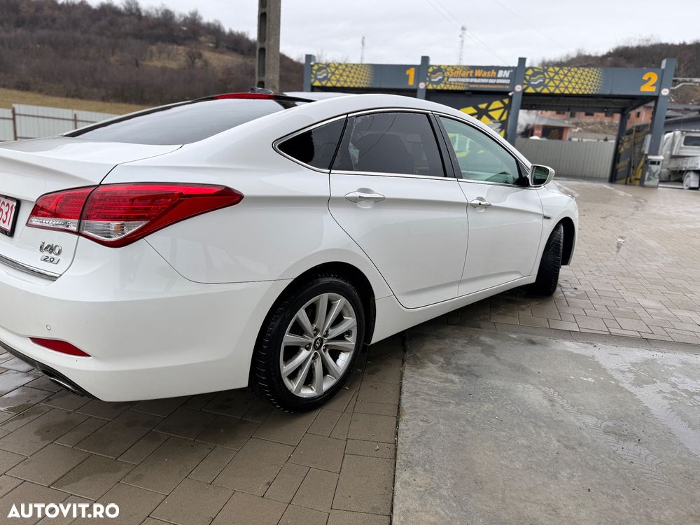 Hyundai i40 i40cw 2.0 Premium - 17